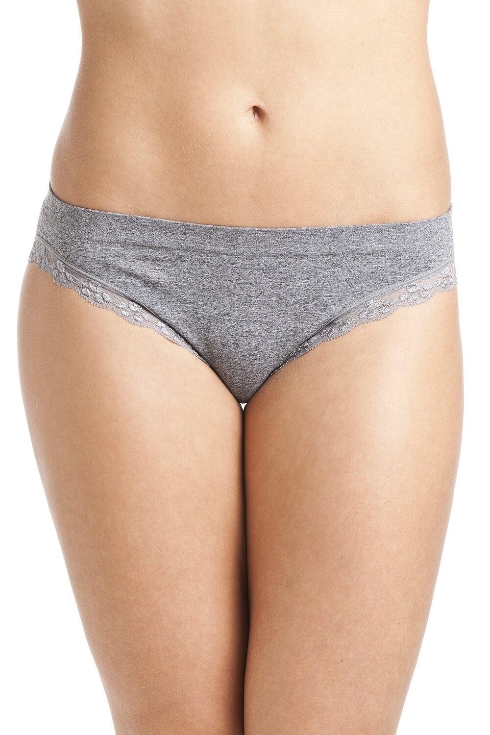 Две пары мягких и комфортных трусов миди без швов Camille, серый
Две пары мягких и комфортных трусов миди без швов Camille, серый