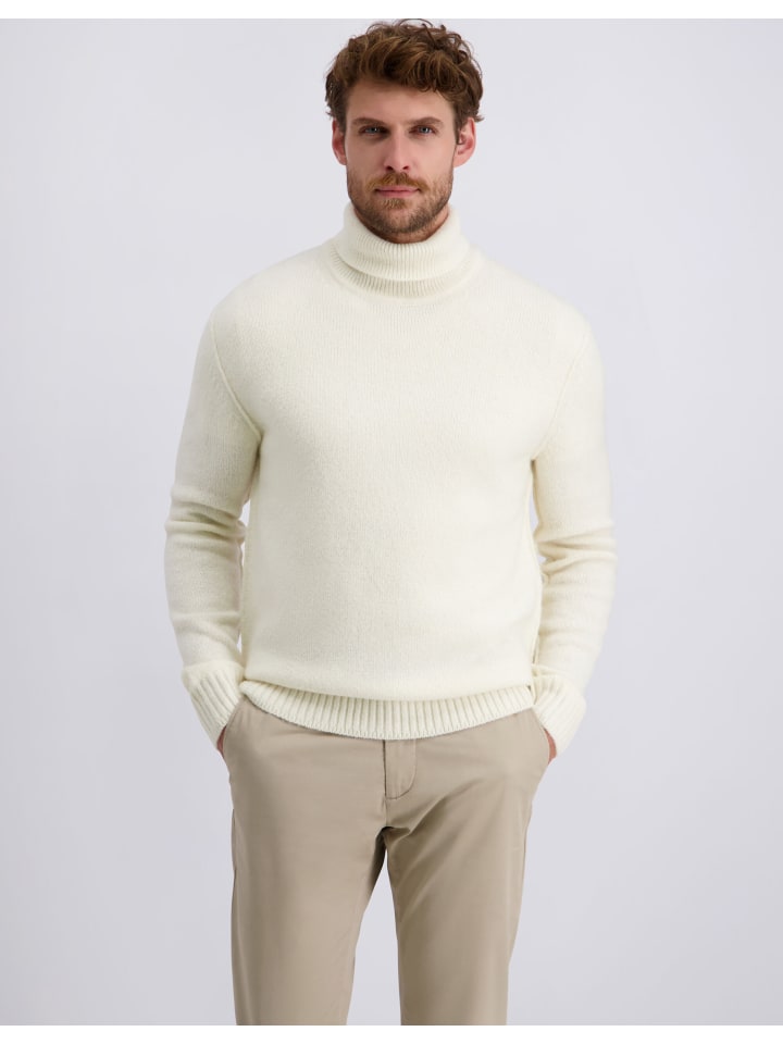 Pierre Cardin Свитер цвета слоновой кости
Pierre Cardin Свитер цвета слоновой кости