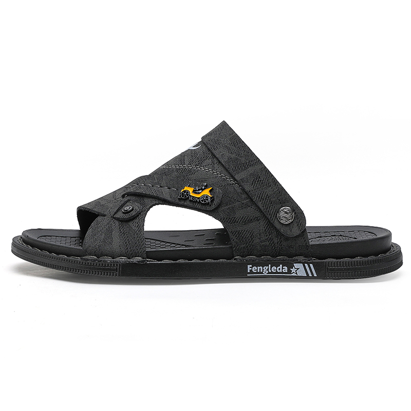 LEXON Тапочки-слайды мужские черные
LEXON Тапочки-слайды мужские черные