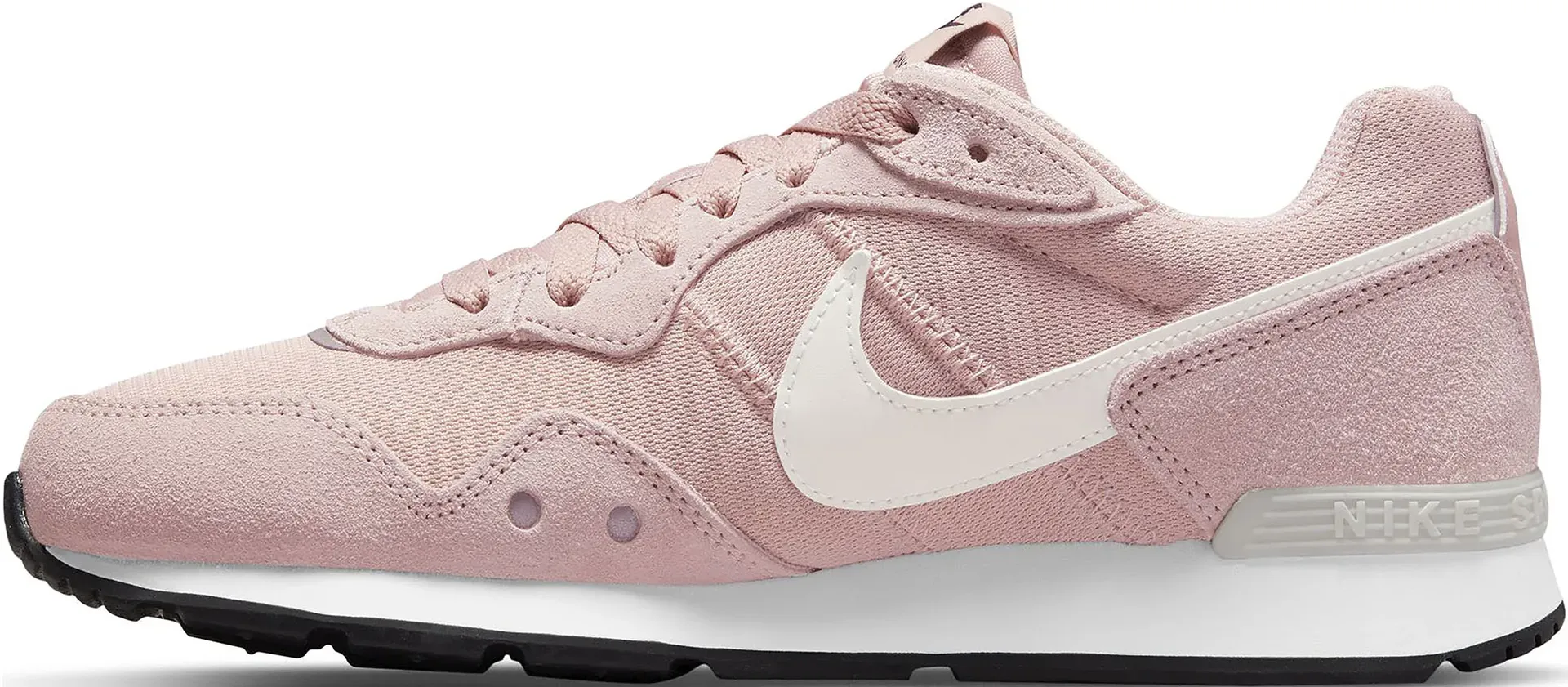 Кроссовки Nike Sportswear "VENTURE RUNNER", белый
Кроссовки Nike Sportswear "VENTURE RUNNER", белый