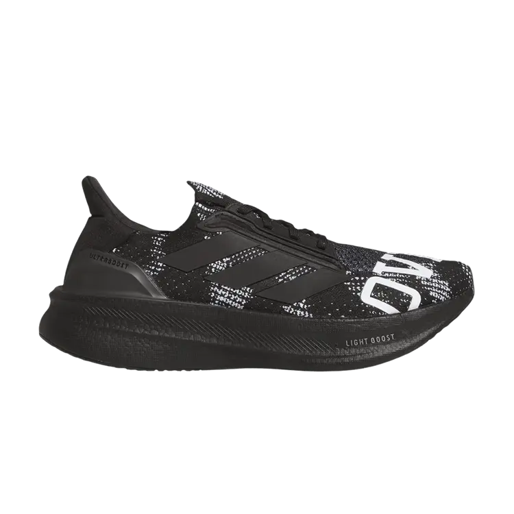 Кроссовки Overtime x UltraBoost 5X 'Black White', черный
Кроссовки Overtime x UltraBoost 5X 'Black White', черный