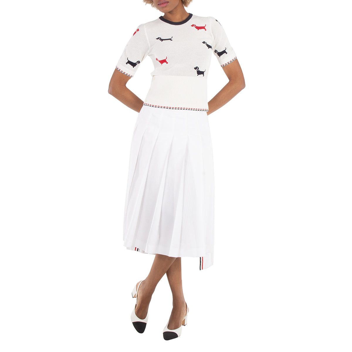 Женская хлопковая футболка с воротником-хомутом Hector от Thom Browne
Женская хлопковая футболка с воротником-хомутом Hector от Thom Browne