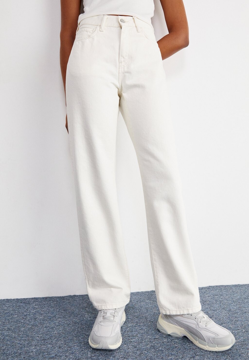 Джинсы прямые NOXON PANT Carhartt WIP, цвет white 
Джинсы прямые NOXON PANT Carhartt WIP, цвет white