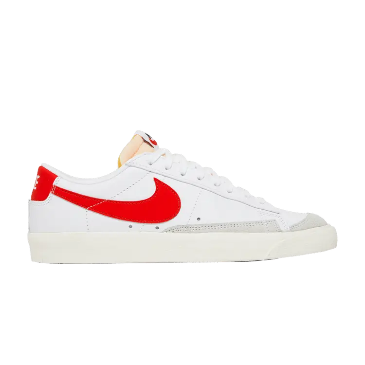 Кроссовки Nike Blazer Low '77 Vintage 'White Team Orange', белый 
Кроссовки Nike Blazer Low '77 Vintage 'White Team Orange', белый