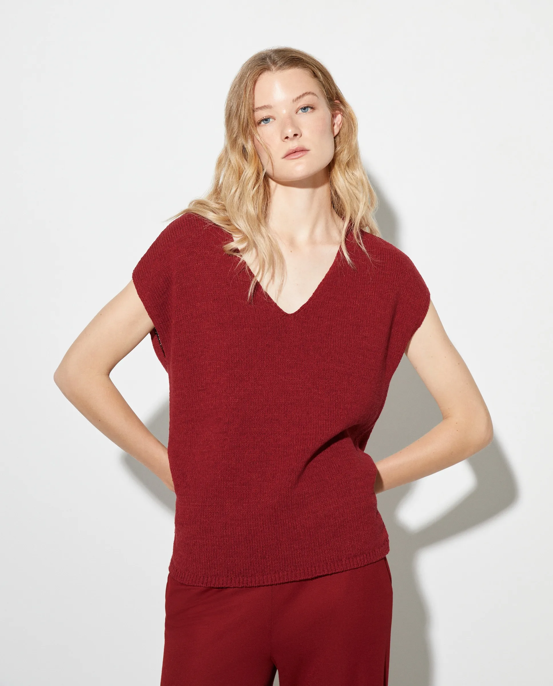 Женская однотонная безрукавка Woman El Corte Inglés, терракотовый
Женская однотонная безрукавка Woman El Corte Inglés, терракотовый