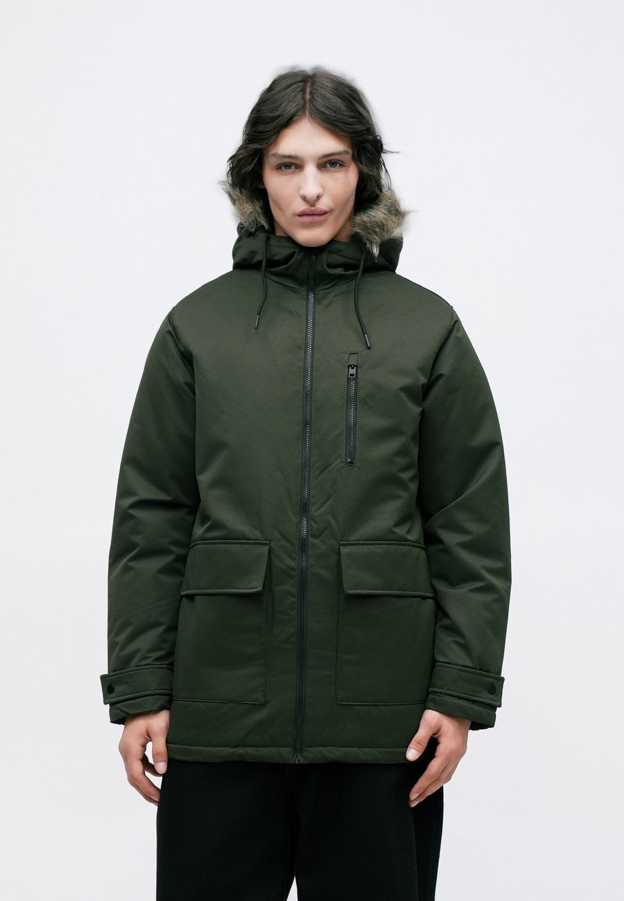 Пальто Jack & Jones JJCHARLIE DETACHABLE, Rosin/Dark Green
Пальто Jack & Jones JJCHARLIE DETACHABLE, Rosin/Dark Green