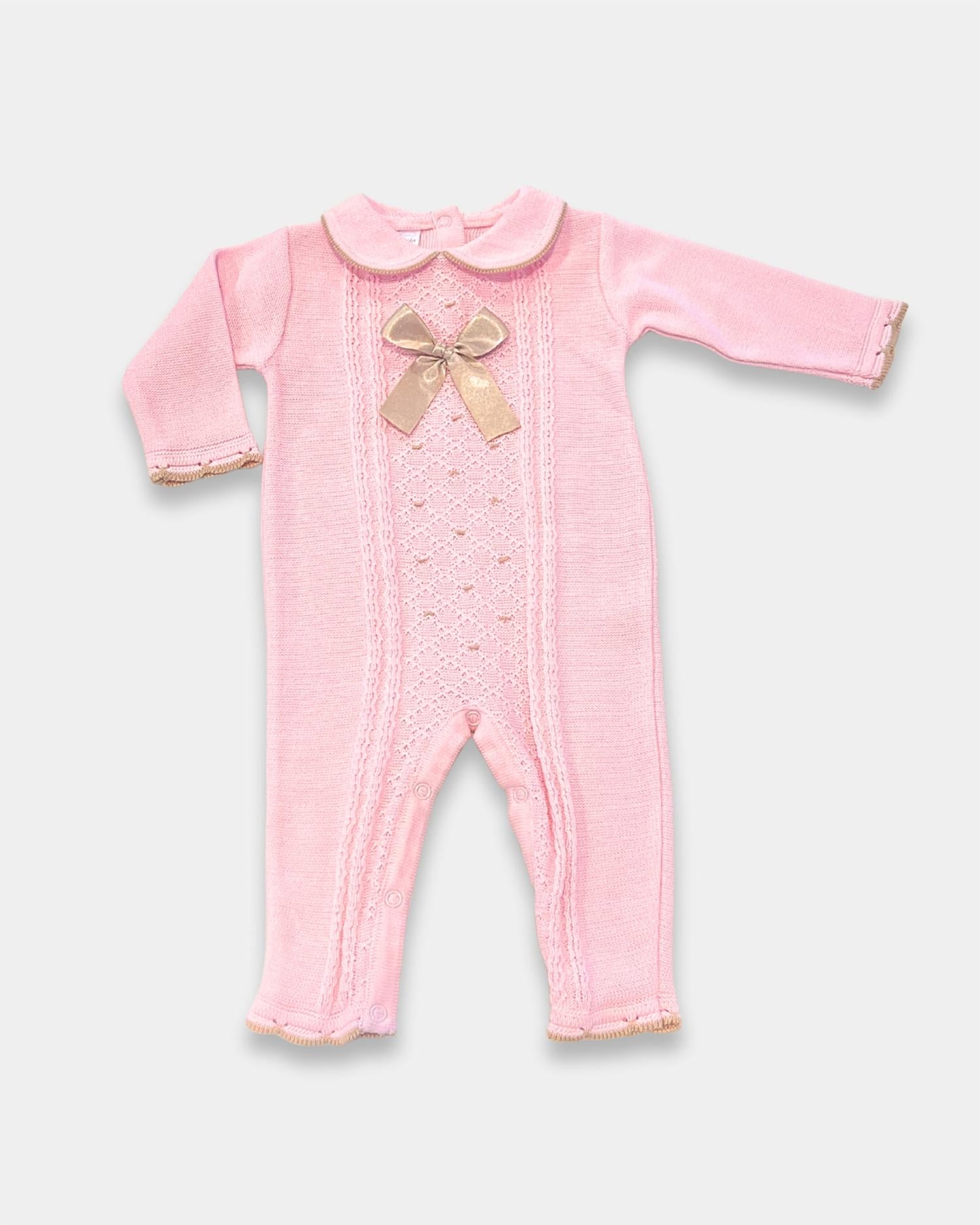 Детский вязаный комбинезон с бантом и отделкой, розовый Dolce Goccia, розовый
Детский вязаный комбинезон с бантом и отделкой, розовый Dolce Goccia, розовый