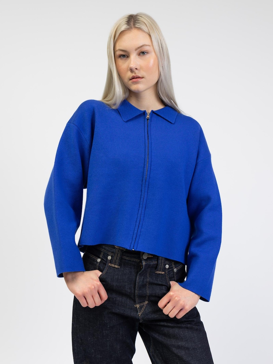 Вязаный кардиган BROKE + SCHÖN, Cobalt Blue
Вязаный кардиган BROKE + SCHÖN, Cobalt Blue