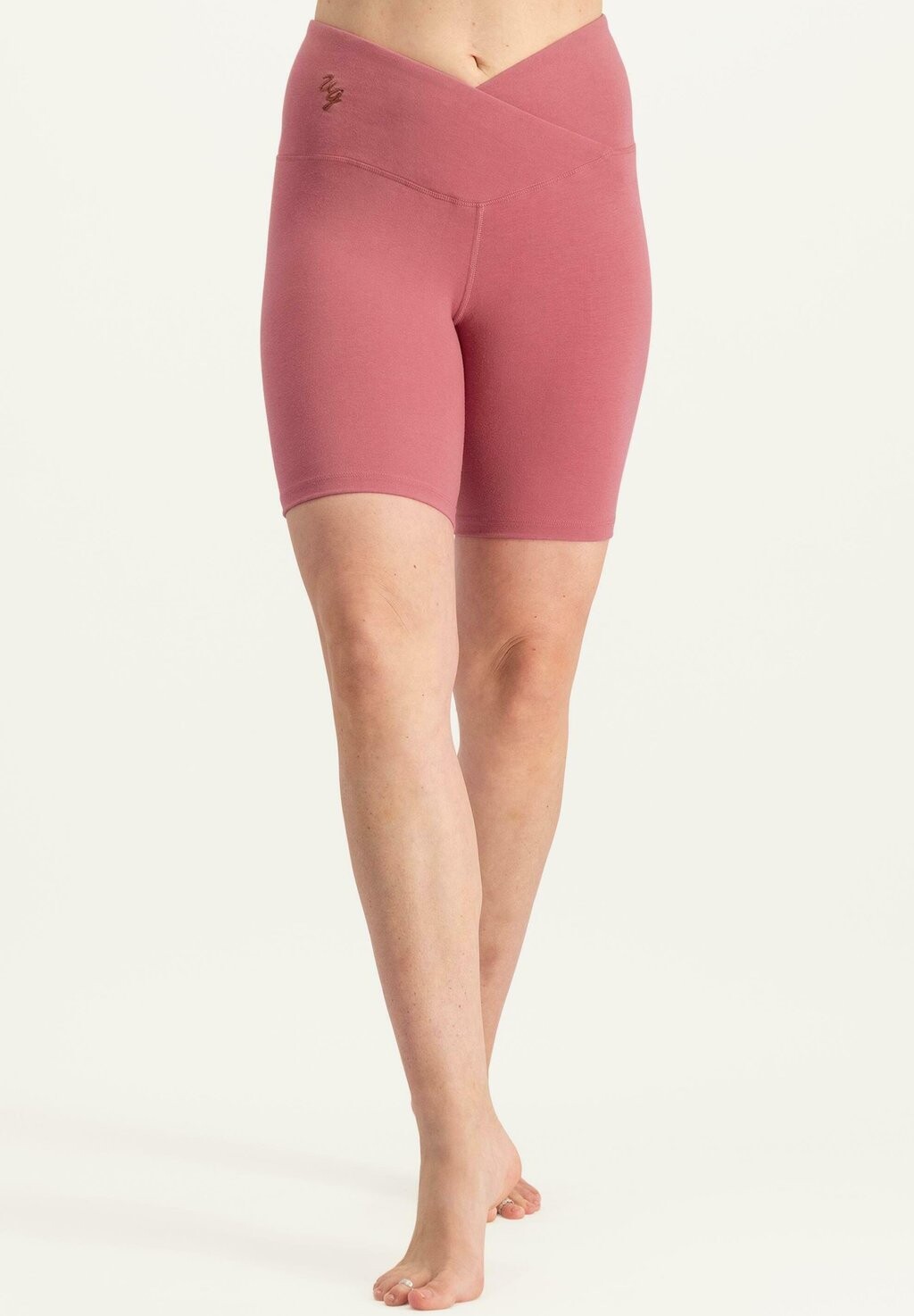 Леггинсы SATI Urban Goddess, цвет hibiscus
Леггинсы SATI Urban Goddess, цвет hibiscus