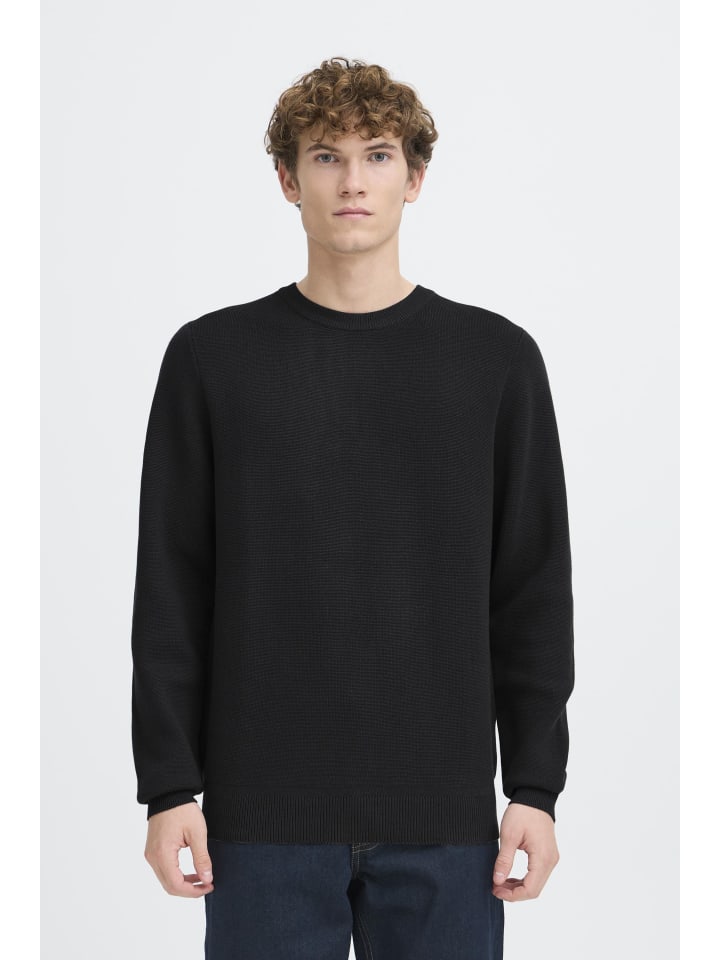 Свитер CFTHEO MILANO CREW KNIT черного цвета CASUAL FRIDAY
Свитер CFTHEO MILANO CREW KNIT черного цвета CASUAL FRIDAY