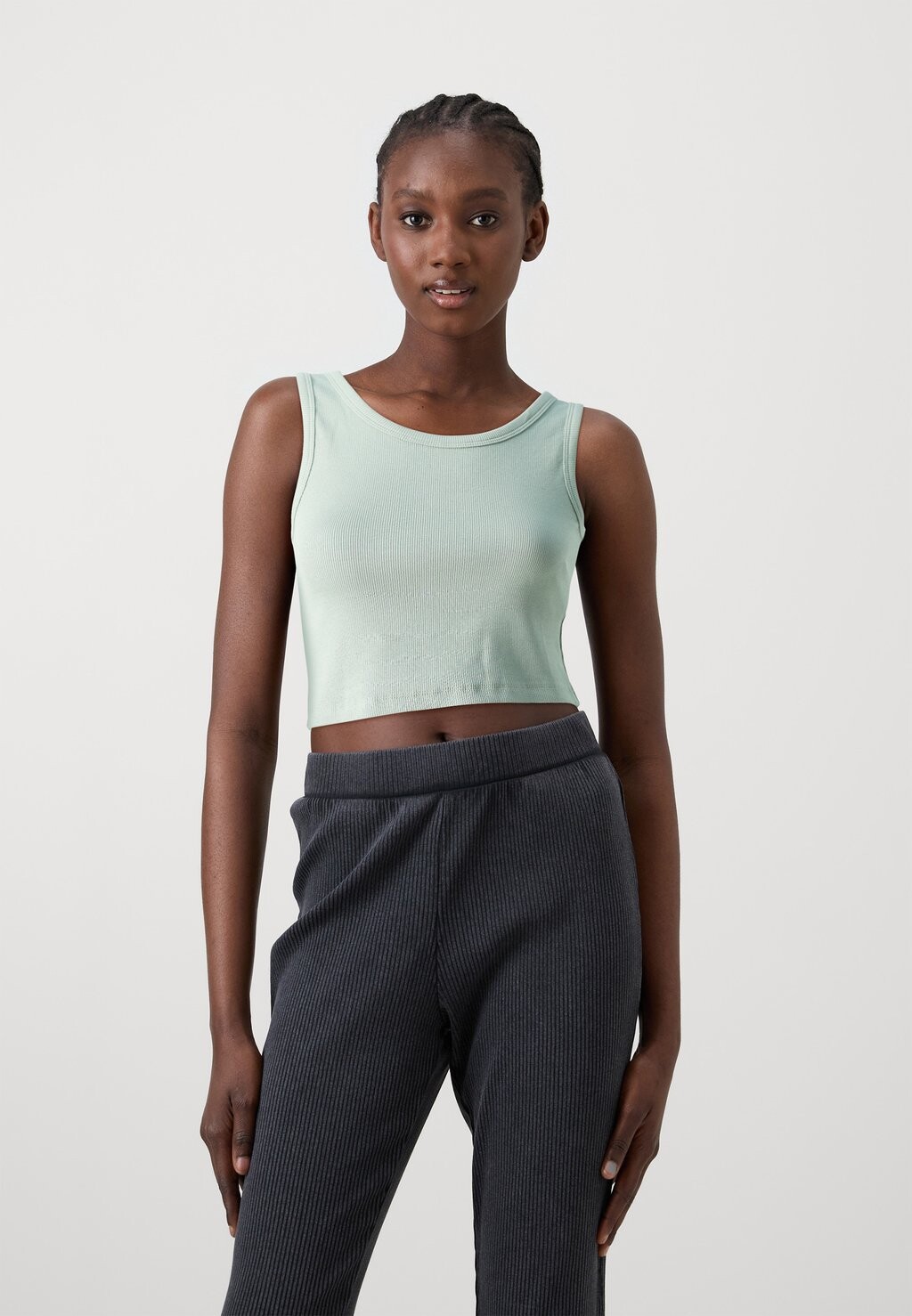 Топ JXFALLON TANK 2 PACK JJXX, пятнистый светло-зеленый
Топ JXFALLON TANK 2 PACK JJXX, пятнистый светло-зеленый