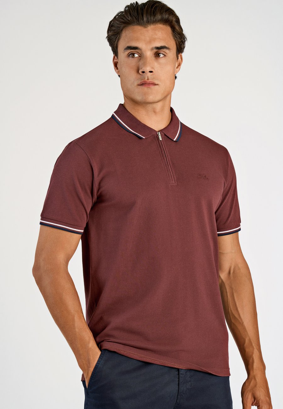 Поло Lindbergh W. ZIP , Burgundy/Bordeaux
Поло Lindbergh W. ZIP , Burgundy/Bordeaux