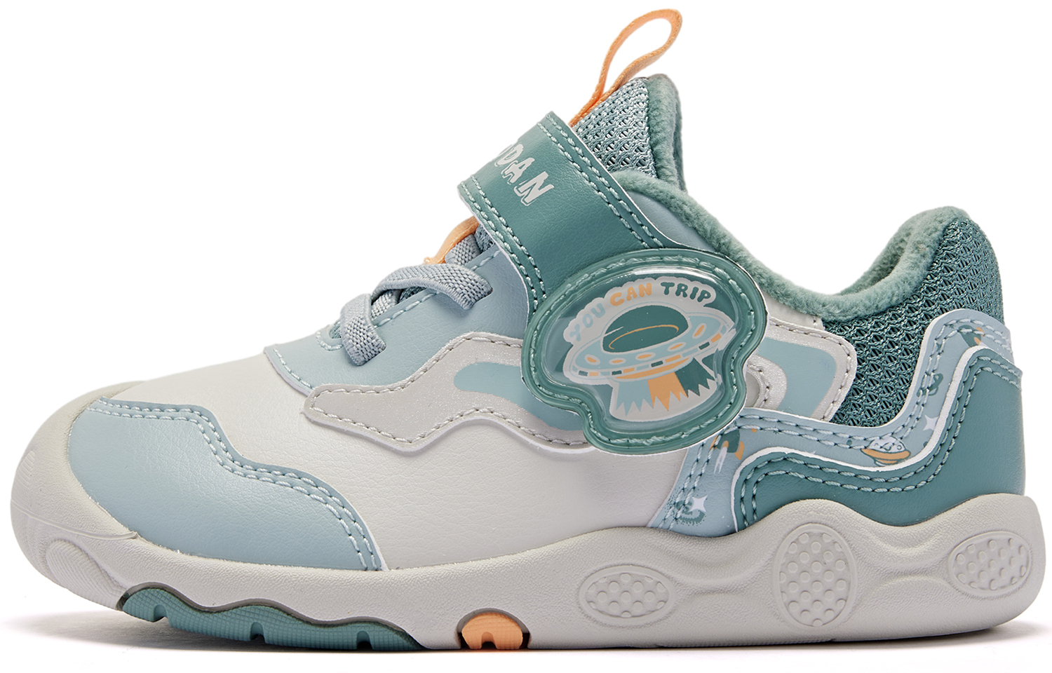 QIAODAN Непромокаемые легкие низкие детские ботинки Crescent Color Misty Green
QIAODAN Непромокаемые легкие низкие детские ботинки Crescent Color Misty Green