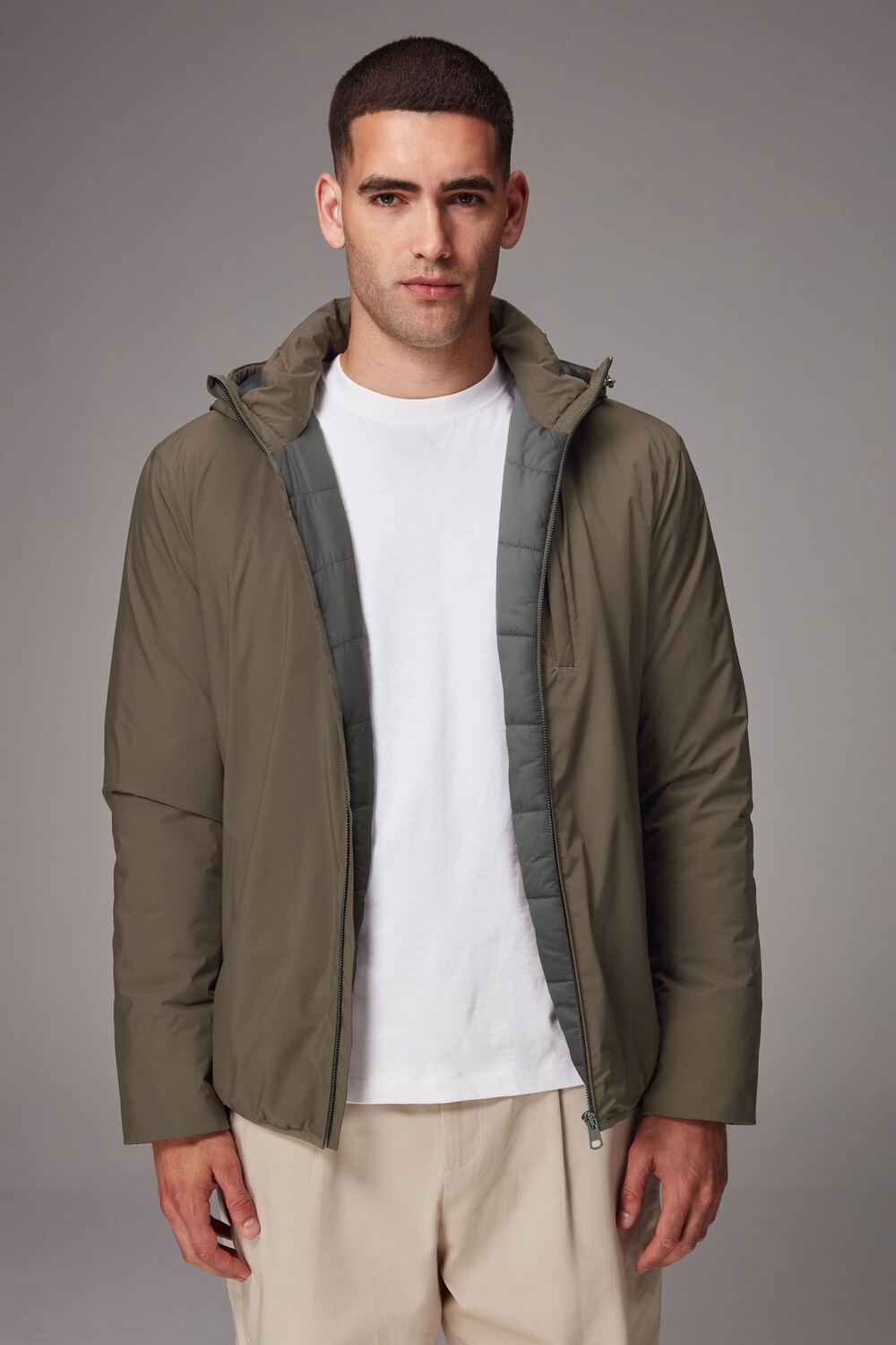 Мягкая и легкая куртка, устойчивая к воздействию дождя Next, нейтральный
Мягкая и легкая куртка, устойчивая к воздействию дождя Next, нейтральный