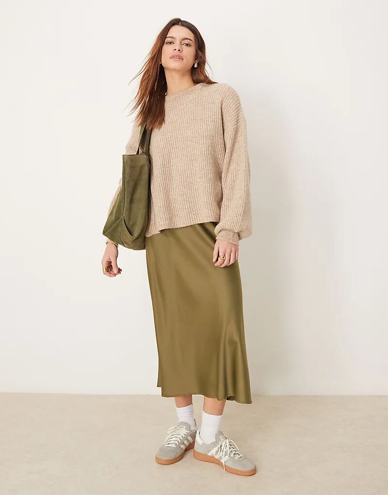 Атласная юбка-миди оливково-зеленого цвета YAS
Атласная юбка-миди оливково-зеленого цвета YAS