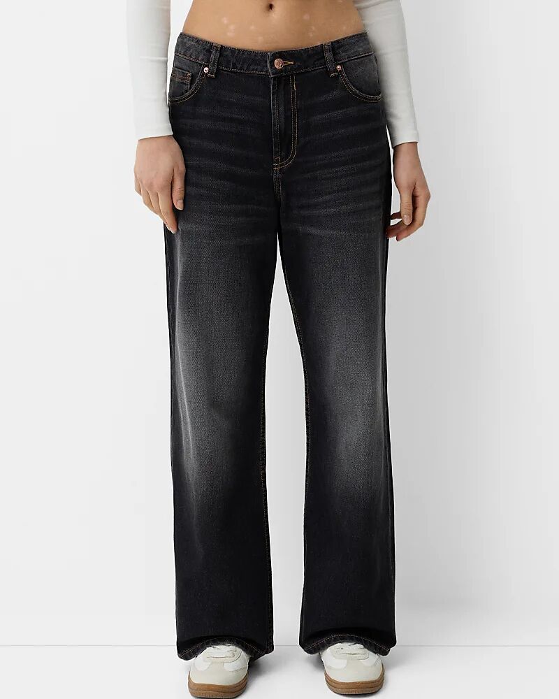 Черные мешковатые джинсы Bershka
Черные мешковатые джинсы Bershka