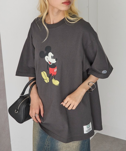 Футболка, коллаборация с Disney, бренд Discus, черный
Футболка, коллаборация с Disney, бренд Discus, черный