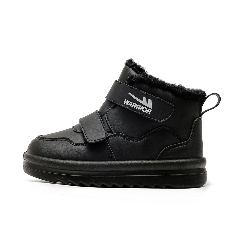 Детские зимние ботинки Mid top WARRIOR, черный
Детские зимние ботинки Mid top WARRIOR, черный