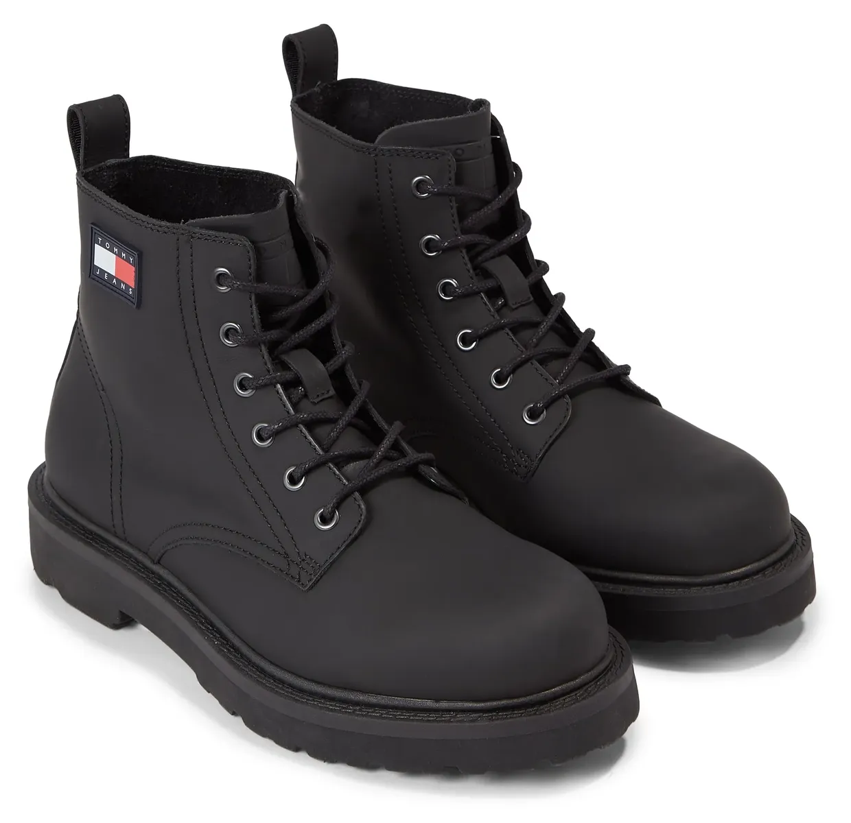 Ботинки Tommy Jeans на шнуровке "TJM RUBERIZED LACE UP BOOT" с логотипом-флажком сбоку, черный
Ботинки Tommy Jeans на шнуровке "TJM RUBERIZED LACE UP BOOT" с логотипом-флажком сбоку, черный