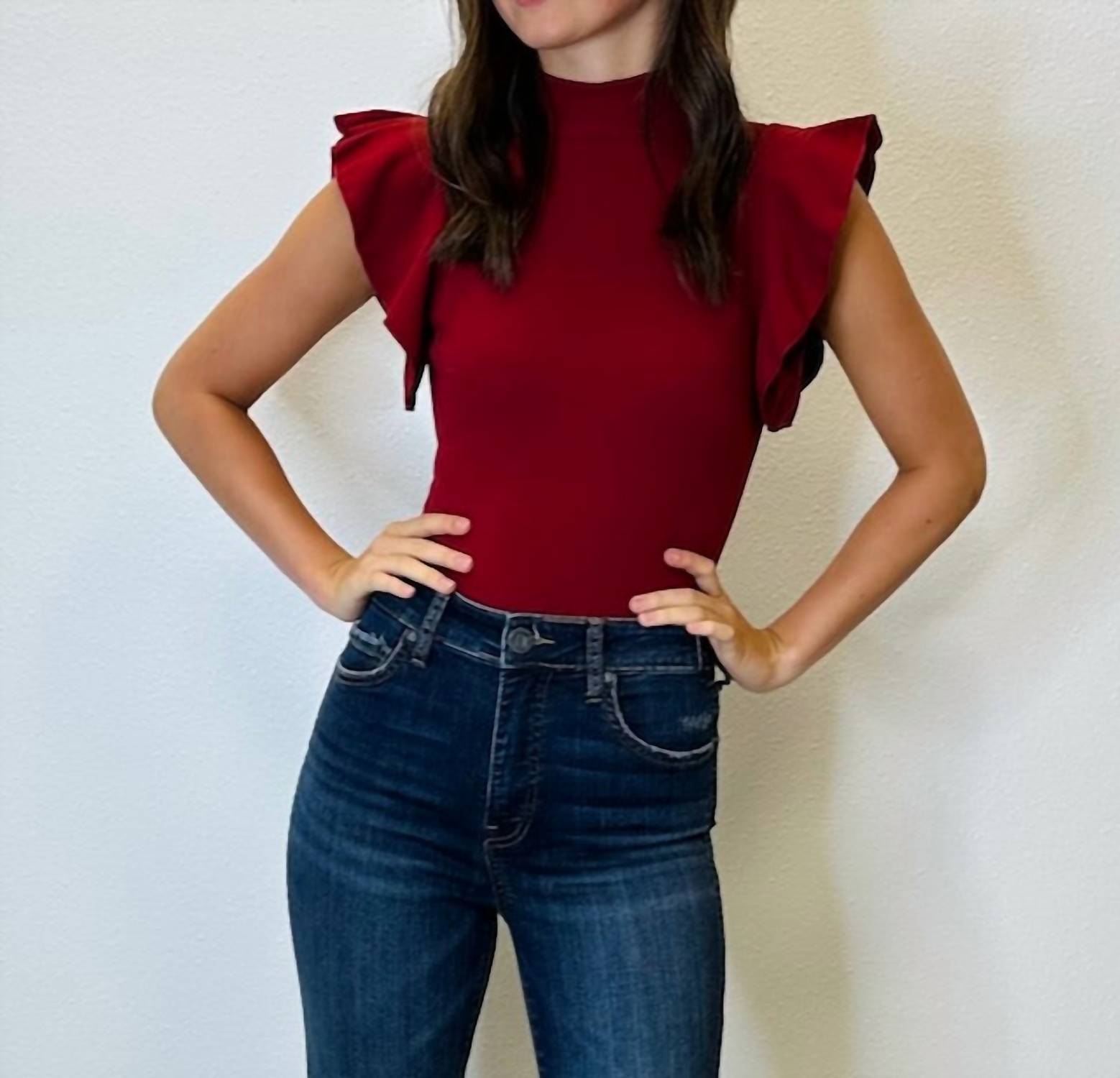 Боди с воротником-стойкой в рубчик в бордовом цвете TCEC
Боди с воротником-стойкой в рубчик в бордовом цвете TCEC