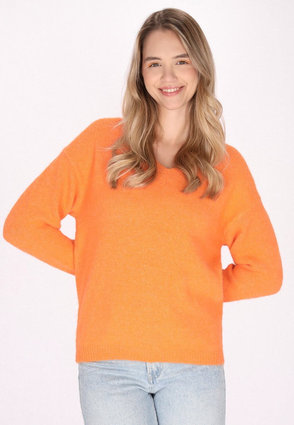Джемпер myMo, оранжевый
Джемпер myMo, оранжевый