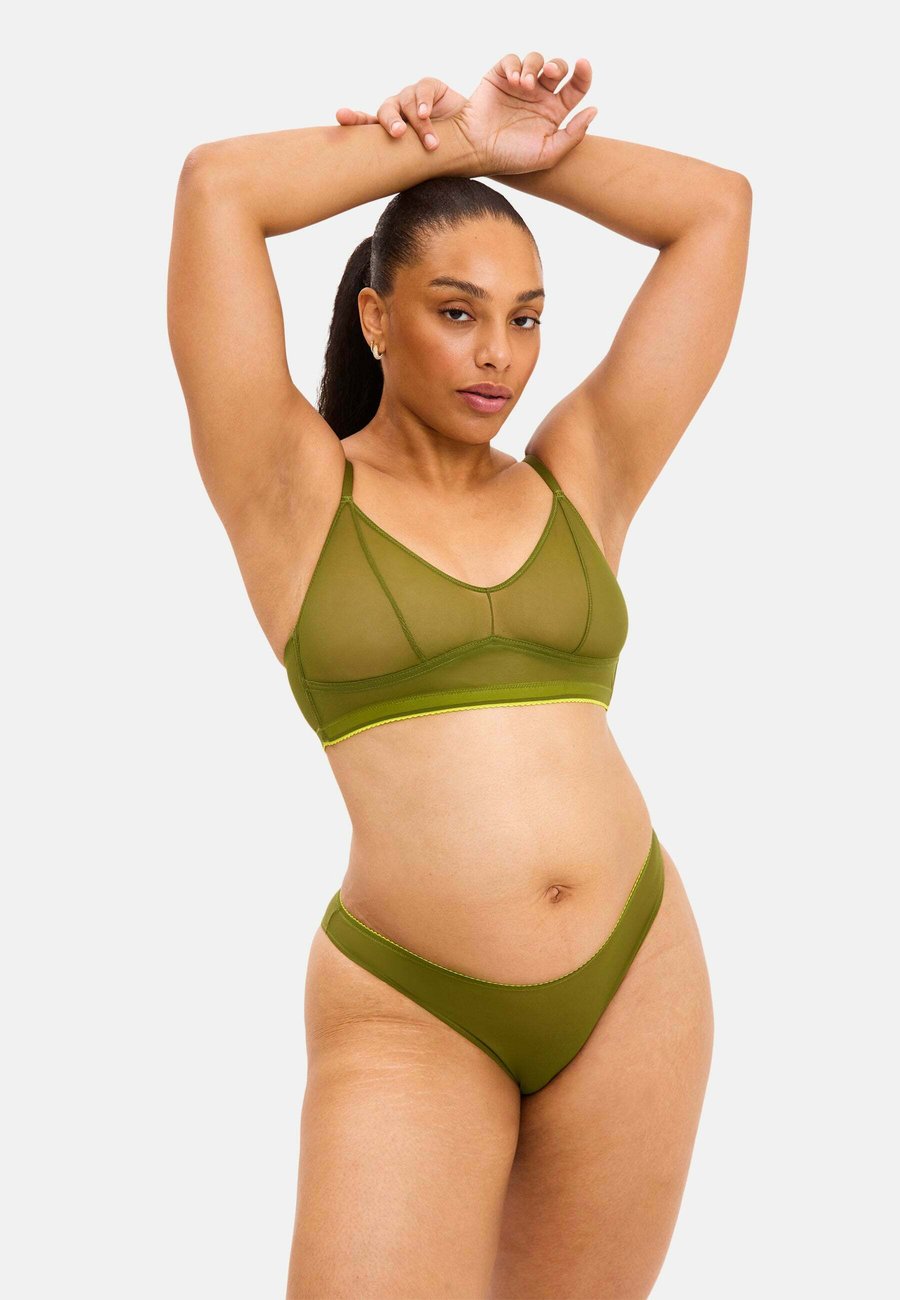 Бюстгальтер Understatement Underwired bra, Olive
Бюстгальтер Understatement Underwired bra, Olive