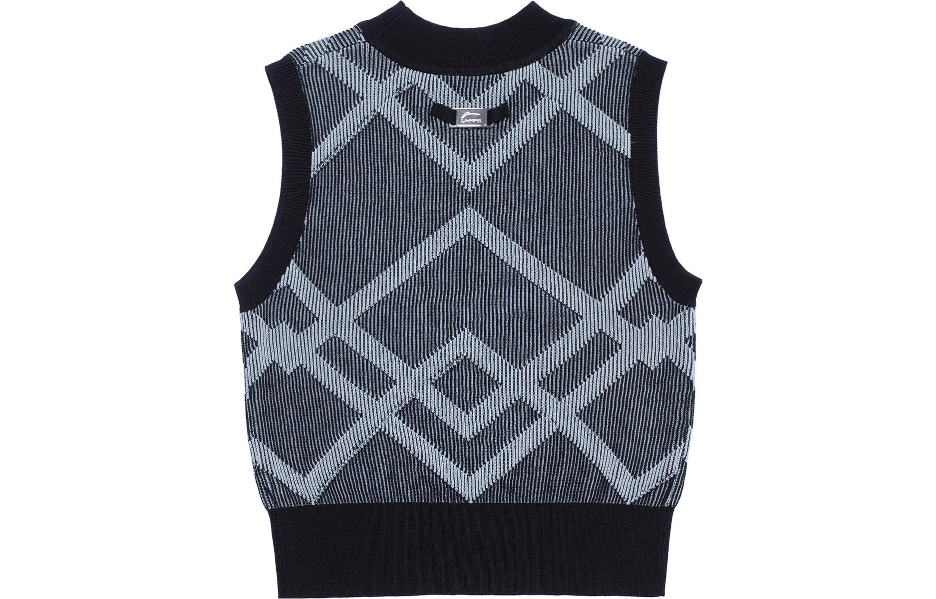 LiNing Топ-майка женская Black Jacquard
LiNing Топ-майка женская Black Jacquard