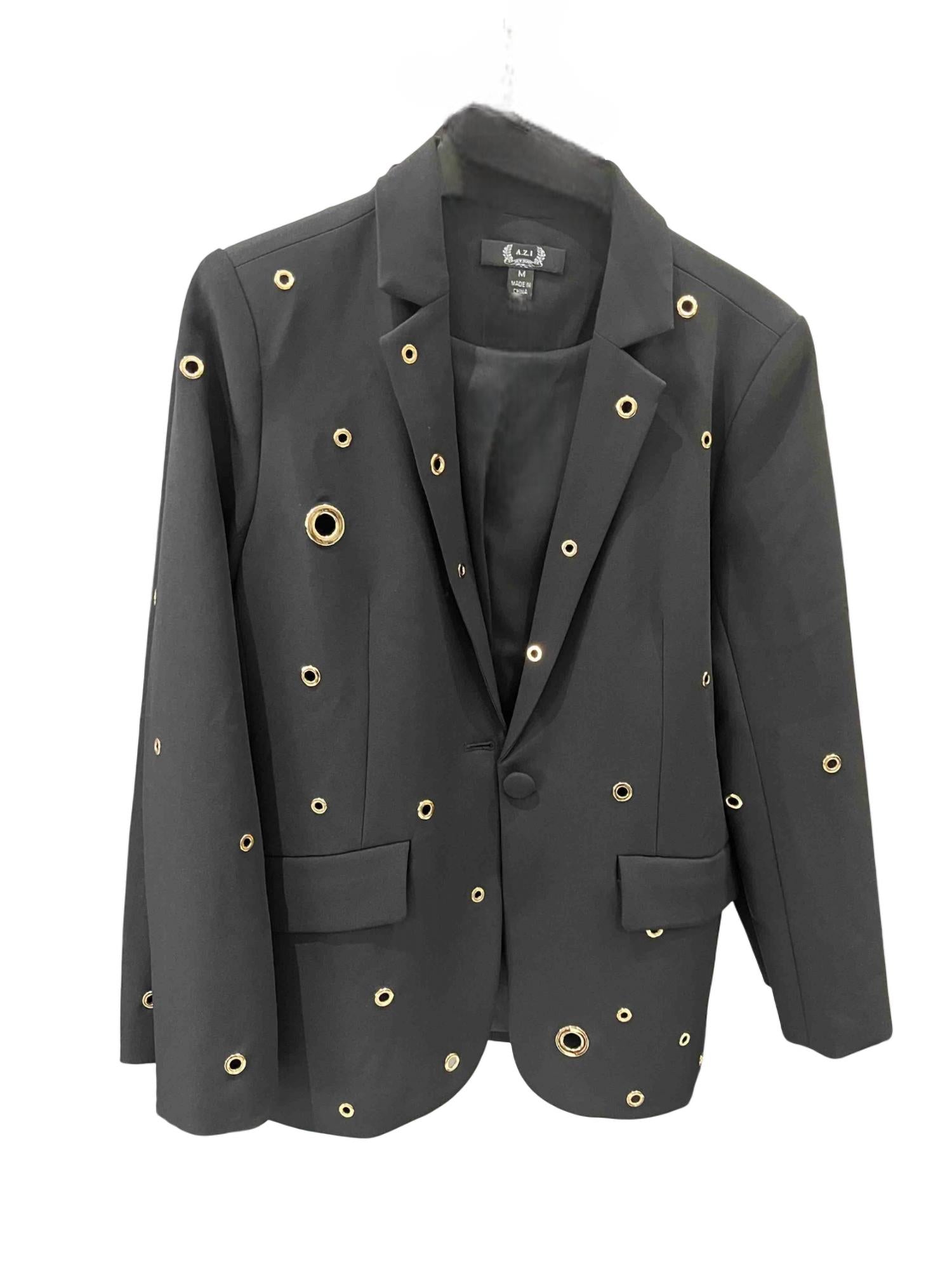 Женский блейзер Ciara в черном цвете AZI
Женский блейзер Ciara в черном цвете AZI