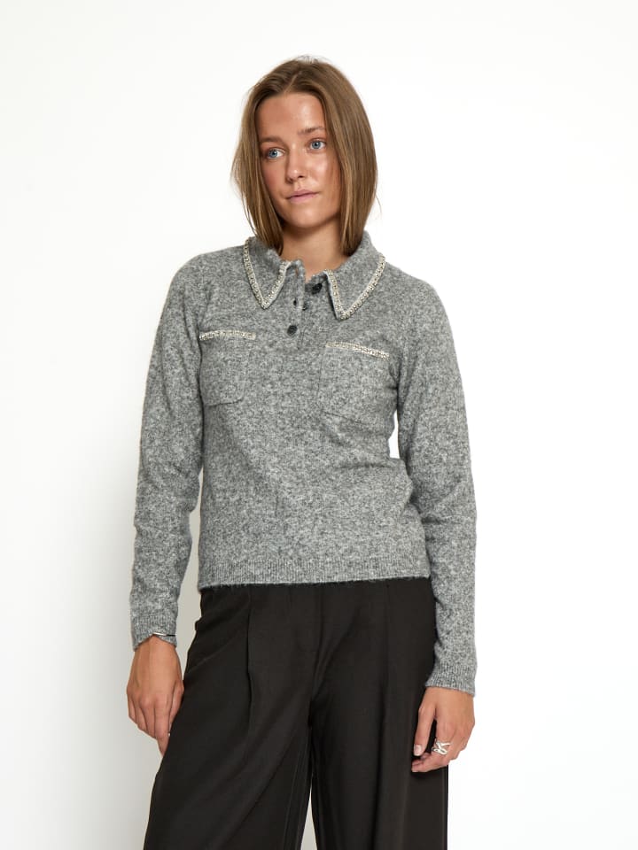 Свитер в цвете Steel Grey Mel. Peppercorn
Свитер в цвете Steel Grey Mel. Peppercorn