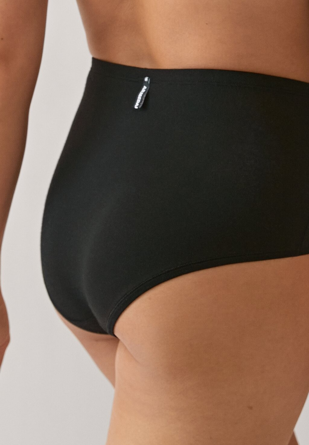 Трусы ARMEDANGELS, черный
Трусы ARMEDANGELS, черный