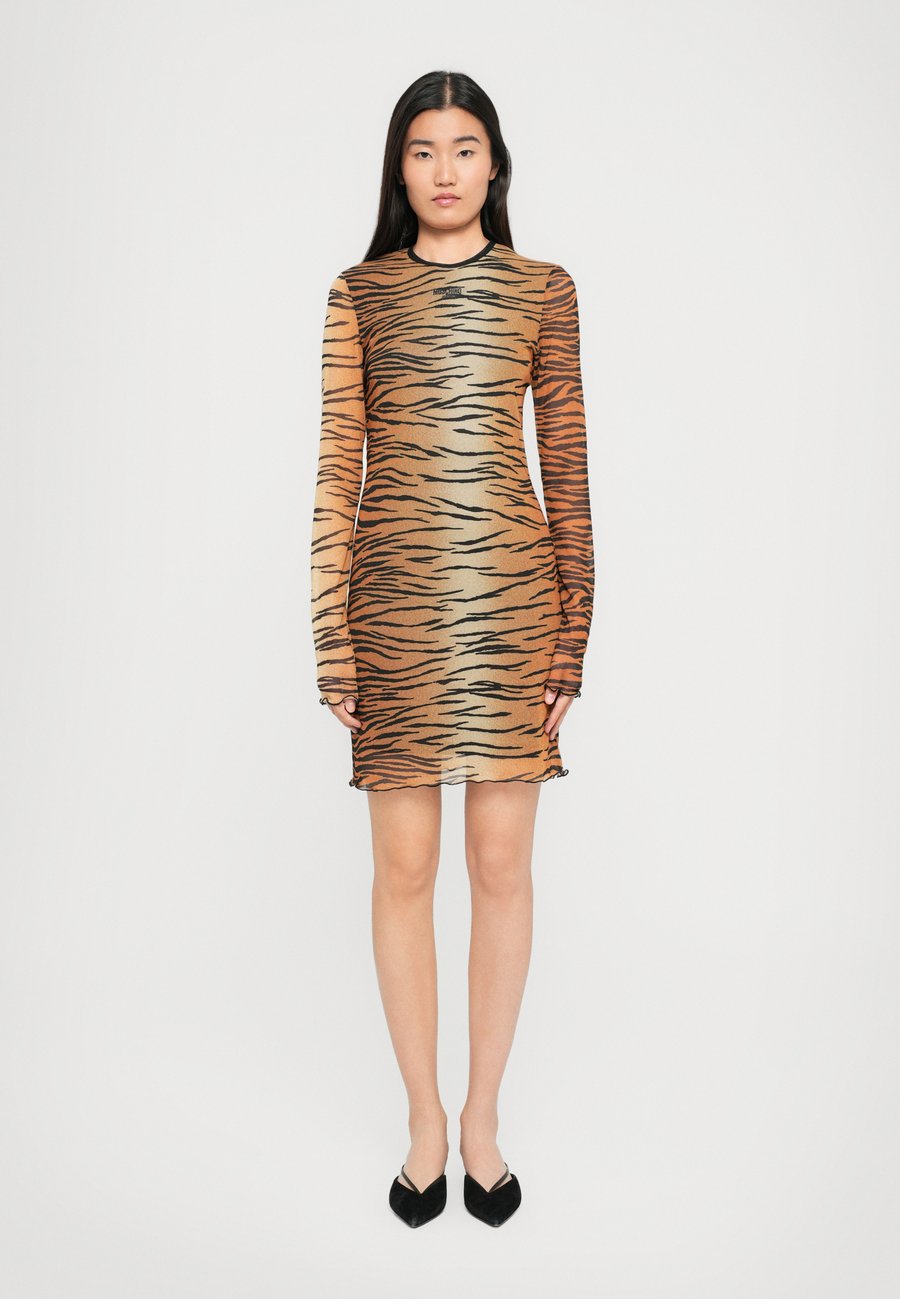 Платье MOSCHINO JEANS Day dress, Multi Brown/Brown
Платье MOSCHINO JEANS Day dress, Multi Brown/Brown