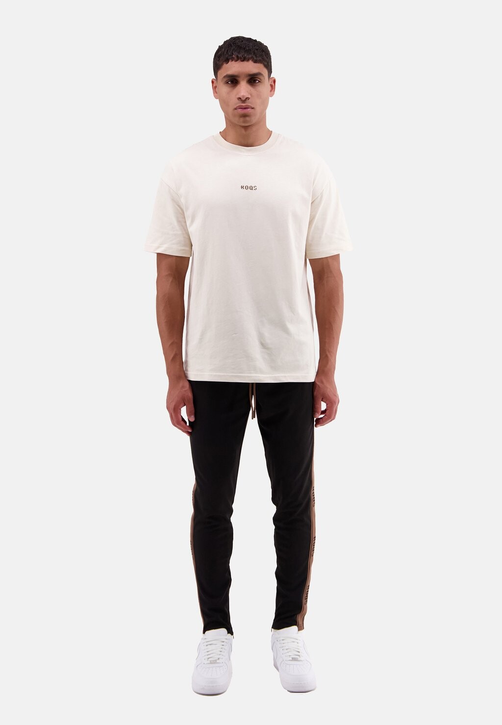 Спортивные брюки KOQS, черный
Спортивные брюки KOQS, черный