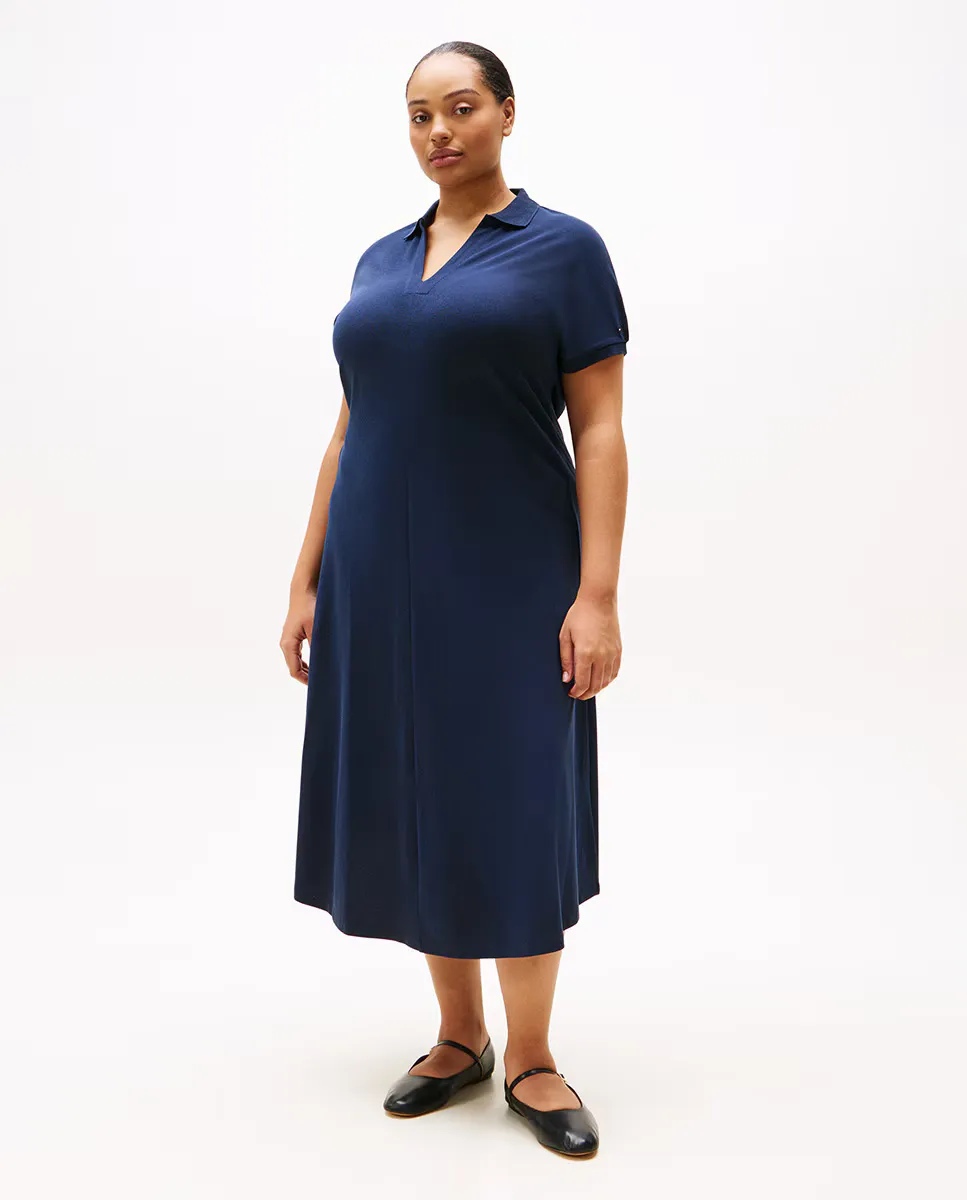 Платье миди с короткими рукавами и V-образным вырезом Tommy Hilfiger Curve, тёмно-синий
Платье миди с короткими рукавами и V-образным вырезом Tommy Hilfiger Curve, тёмно-синий