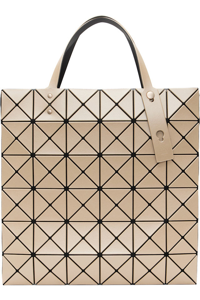 Металлическая сумка Lucent Bao Bao Issey Miyake, бежевый
Металлическая сумка Lucent Bao Bao Issey Miyake, бежевый