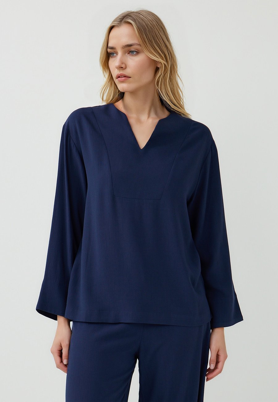 Блуза Jimmy Key Blouse, Dark Blue
Блуза Jimmy Key Blouse, Dark Blue
