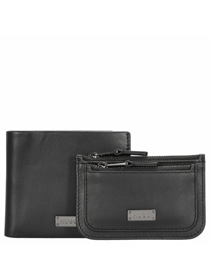 HUGO Подарочный набор GB - кошелек и чехол для ключей (черный) в черном цвете
HUGO Подарочный набор GB - кошелек и чехол для ключей (черный) в черном цвете