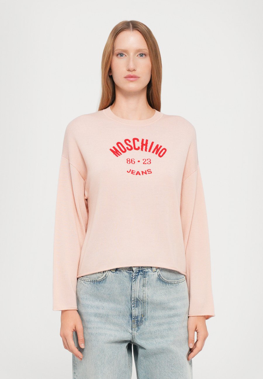 Джемпер MOSCHINO JEANS SWEATER, Multi-Coloured/Pink/Pink
Джемпер MOSCHINO JEANS SWEATER, Multi-Coloured/Pink/Pink