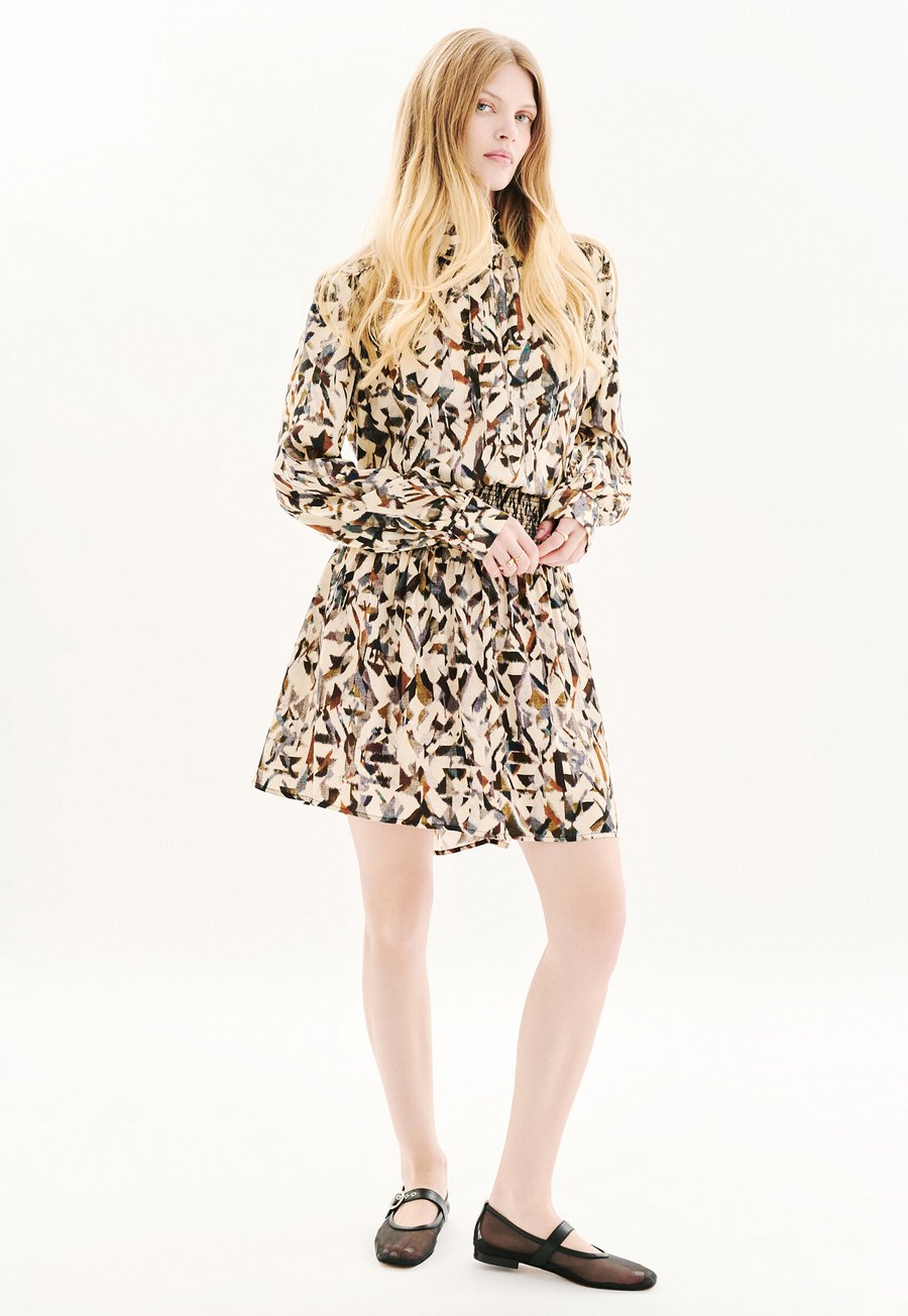 Платье Caroll Shirt dress, Ecru/Beige
Платье Caroll Shirt dress, Ecru/Beige