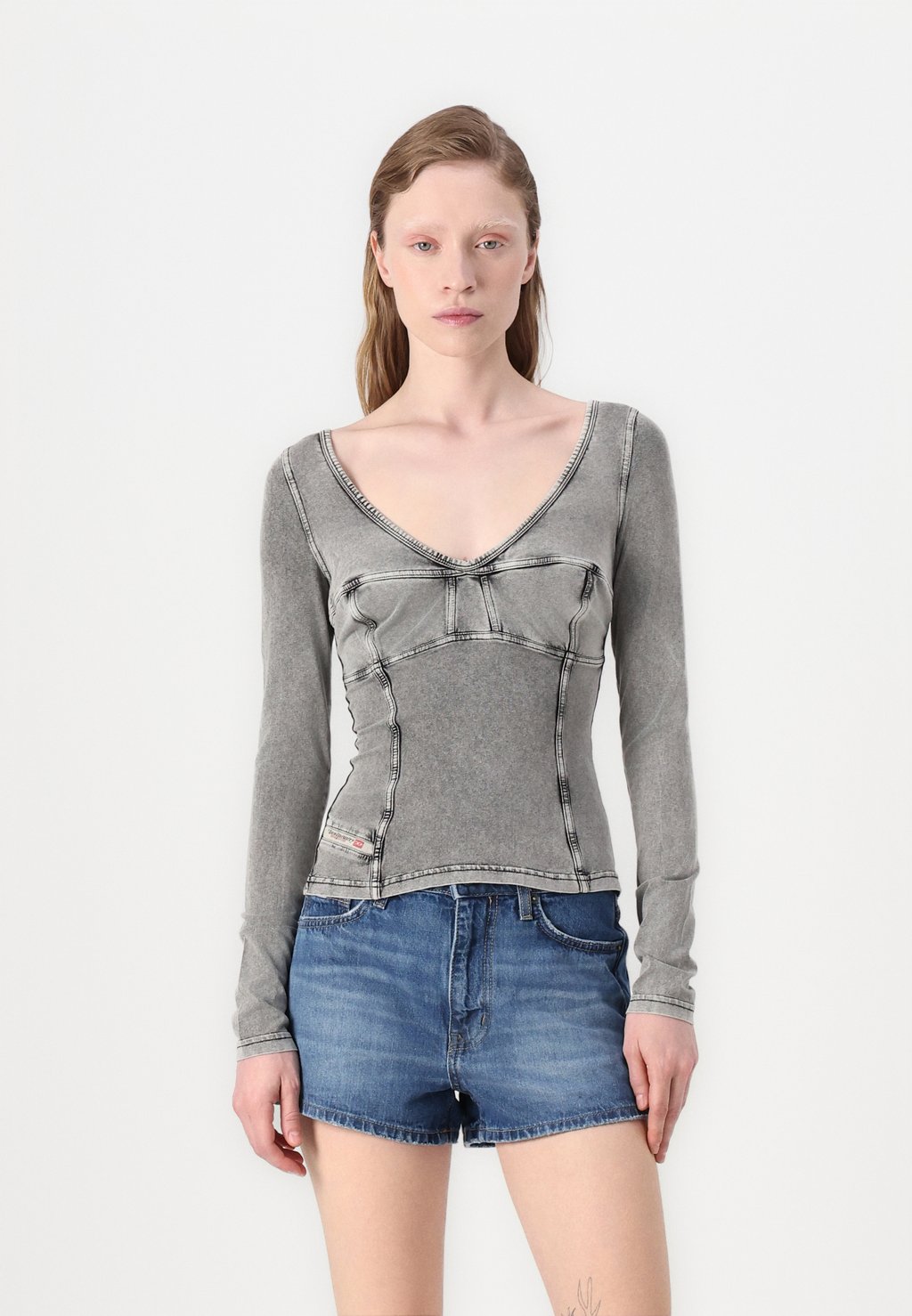 Топ с длинными рукавами ELIN Diesel, цвет Dirty Denim
Топ с длинными рукавами ELIN Diesel, цвет Dirty Denim