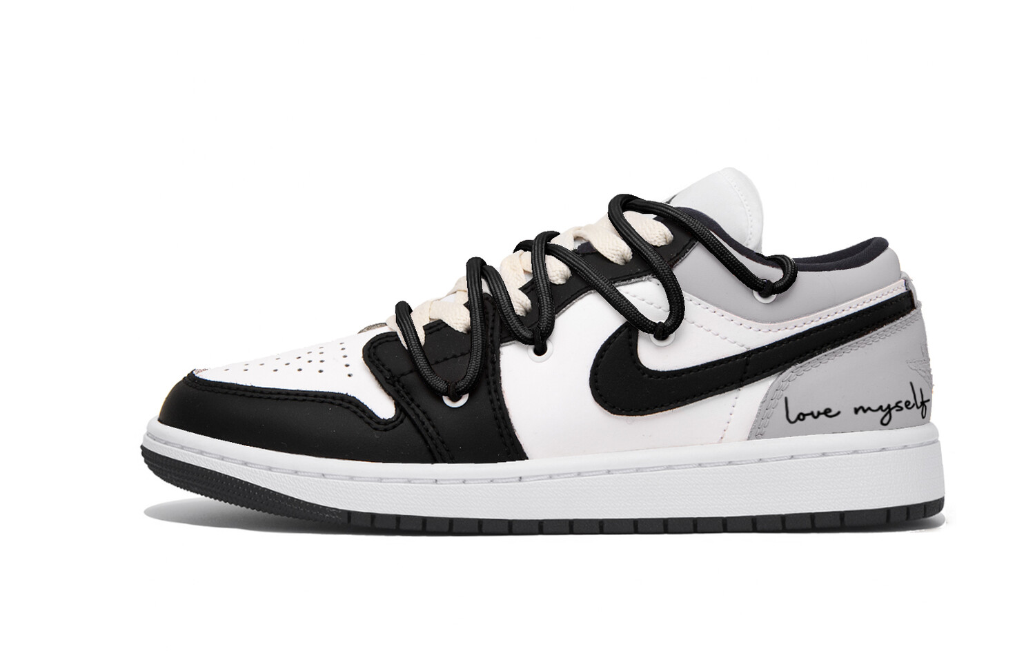 Кроссовки Air Jordan 1 Vintage Basketball Shoes Women's Low-top Black/Gray, черный/серый
Кроссовки Air Jordan 1 Vintage Basketball Shoes Women's Low-top Black/Gray, черный/серый