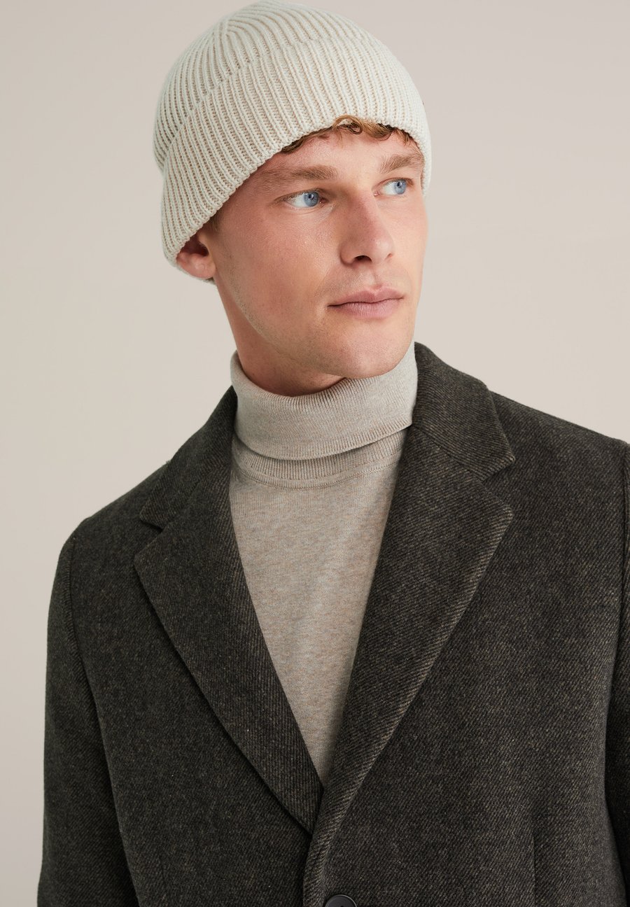 Шапка WE Fashion Beanie, Ecru/Off-White
Шапка WE Fashion Beanie, Ecru/Off-White