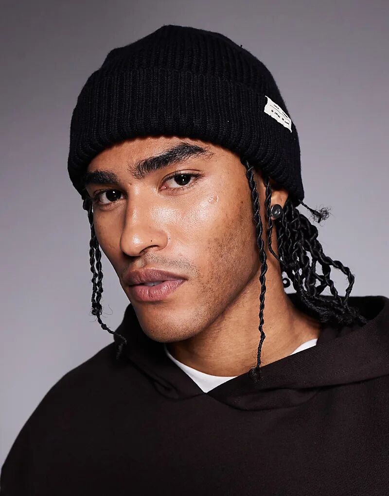 Шапочка-бини River Island Core Docker черного цвета
Шапочка-бини River Island Core Docker черного цвета