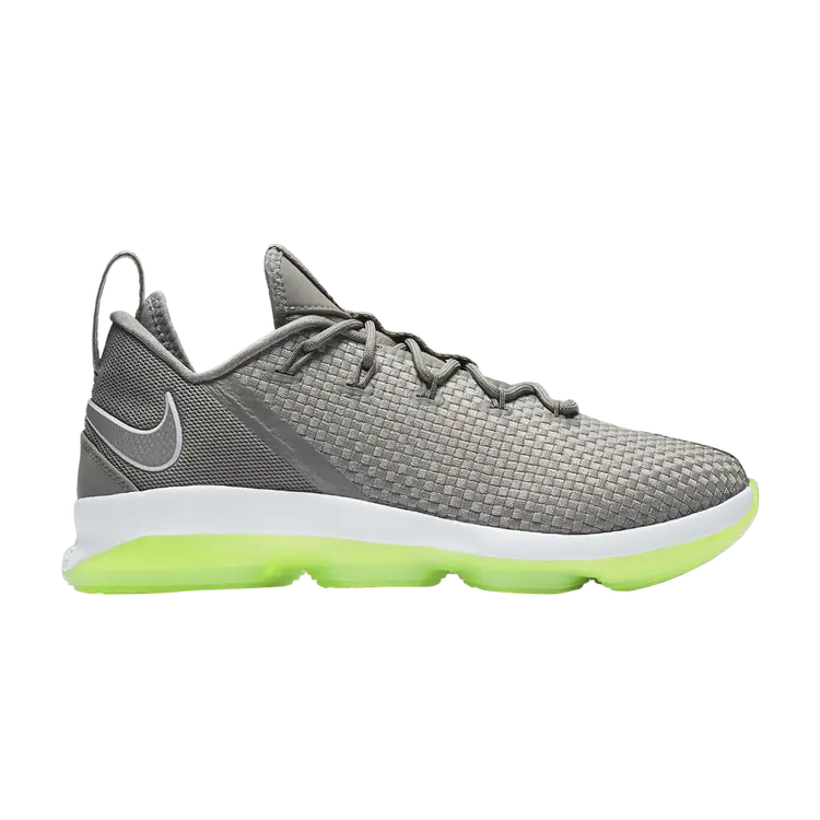 Кроссовки Nike LeBron 14 Low 'Dunkman', серый
Кроссовки Nike LeBron 14 Low 'Dunkman', серый