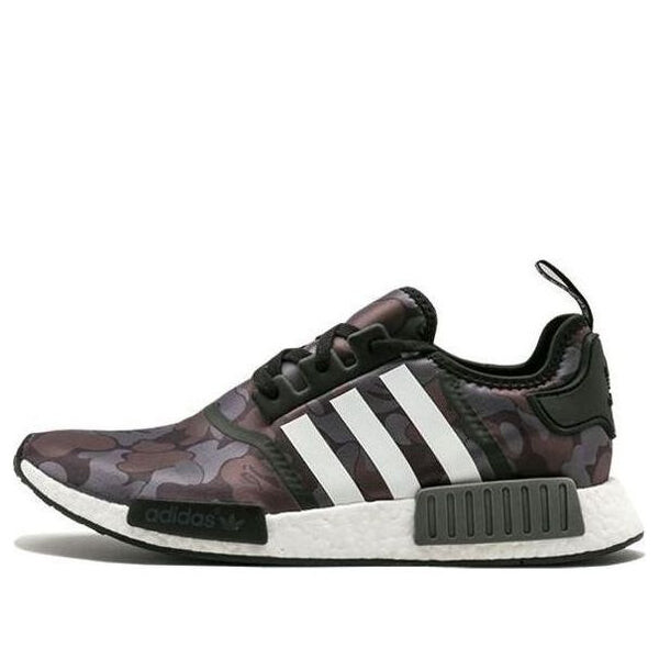 Кроссовки xa bathing ape nmd_r1 Adidas, черный
Кроссовки xa bathing ape nmd_r1 Adidas, черный