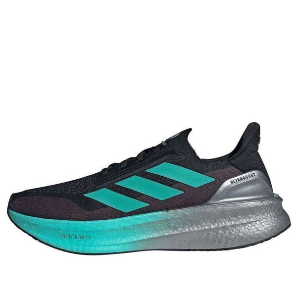 Кроссовки x mercedes amg ultra boost 5x Adidas, черный
Кроссовки x mercedes amg ultra boost 5x Adidas, черный