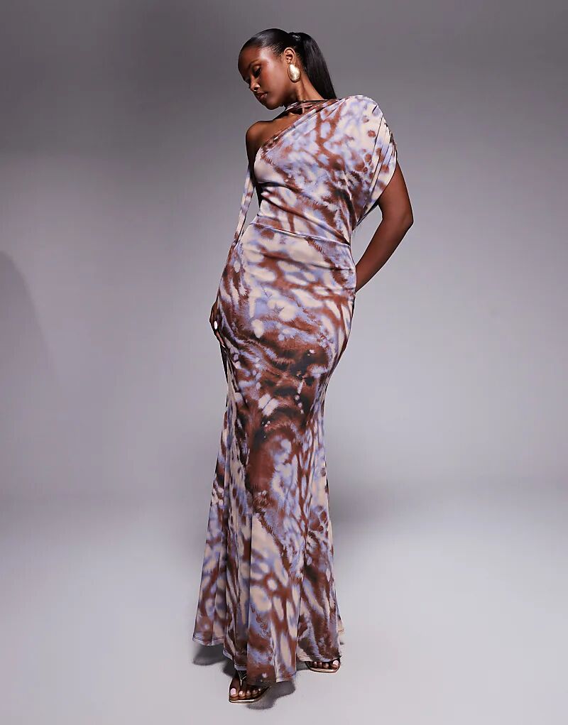 Платье макси на одно плечо с подплечниками и поясом на шее от ASOS DESIGN