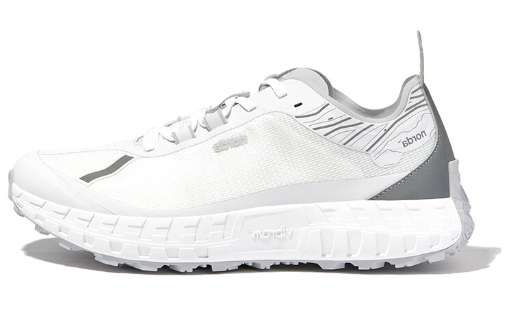 001 Низкие кроссовки для бега Norda
001 Низкие кроссовки для бега Norda