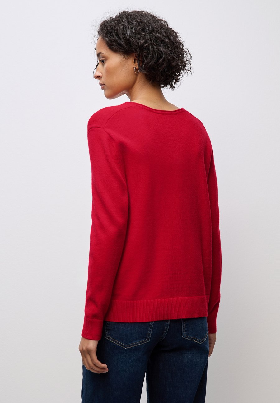 Джемпер Street One KUSCHELIGER V-NECK PULLOVER, Rot/Red
Джемпер Street One KUSCHELIGER V-NECK PULLOVER, Rot/Red