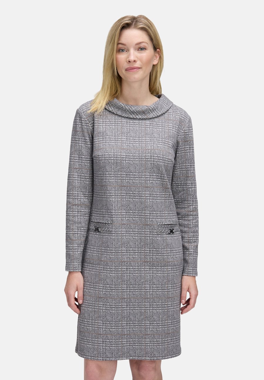 Платье Betty Barclay Jumper dress, Grau Beige/Grey
Платье Betty Barclay Jumper dress, Grau Beige/Grey