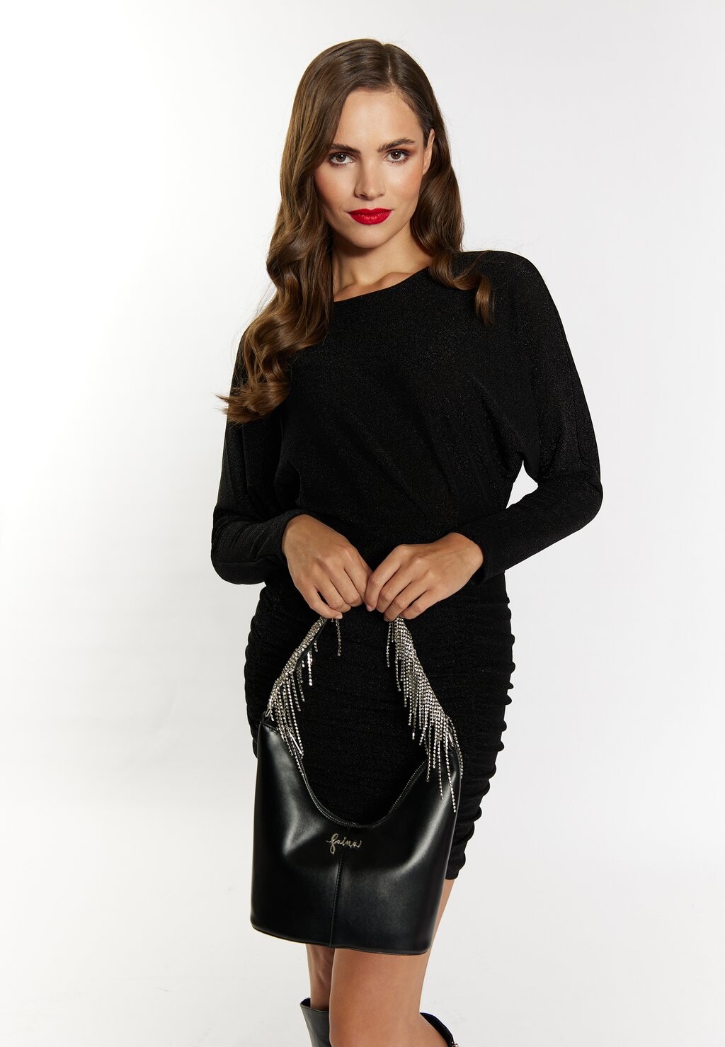 Сумка MIT KRISTALLEN NASCITA faina, черный
Сумка MIT KRISTALLEN NASCITA faina, черный